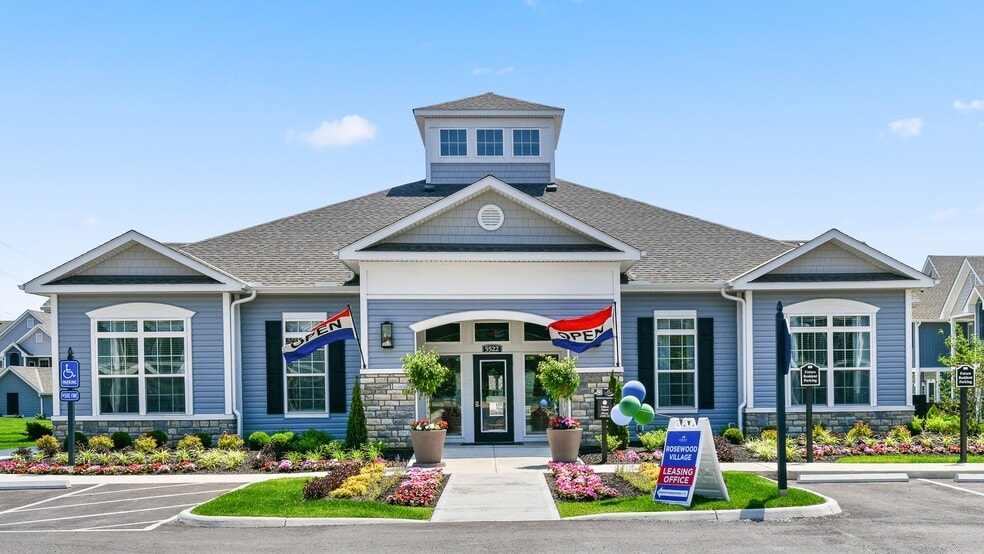 Primary Photo - Rosewood Village