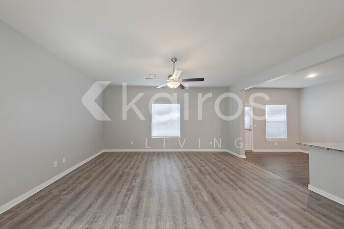 Building Photo - 825 NW 4th St