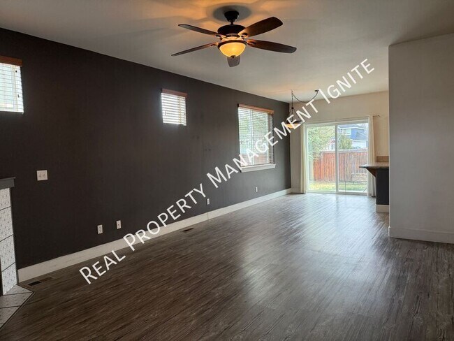 Building Photo - 20573 Button Brush Ave