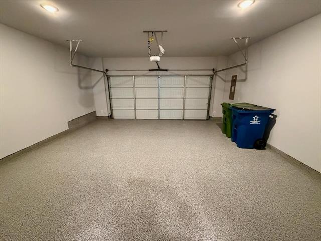 Building Photo - 1300 Ethan Dr