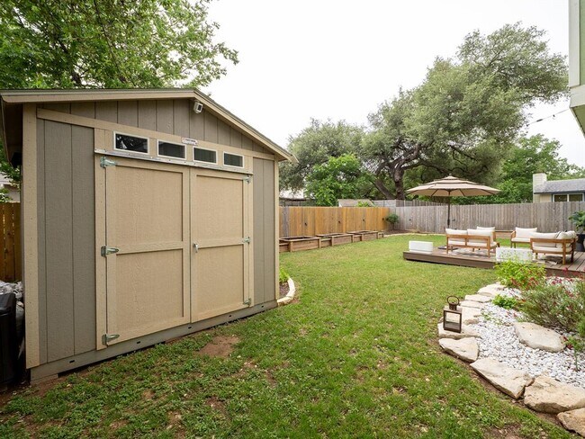 Building Photo - 5727 Abilene Trl