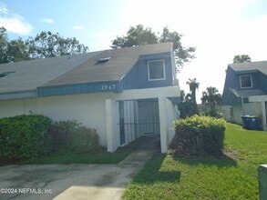 Building Photo - 2967 Bayshore Dr E