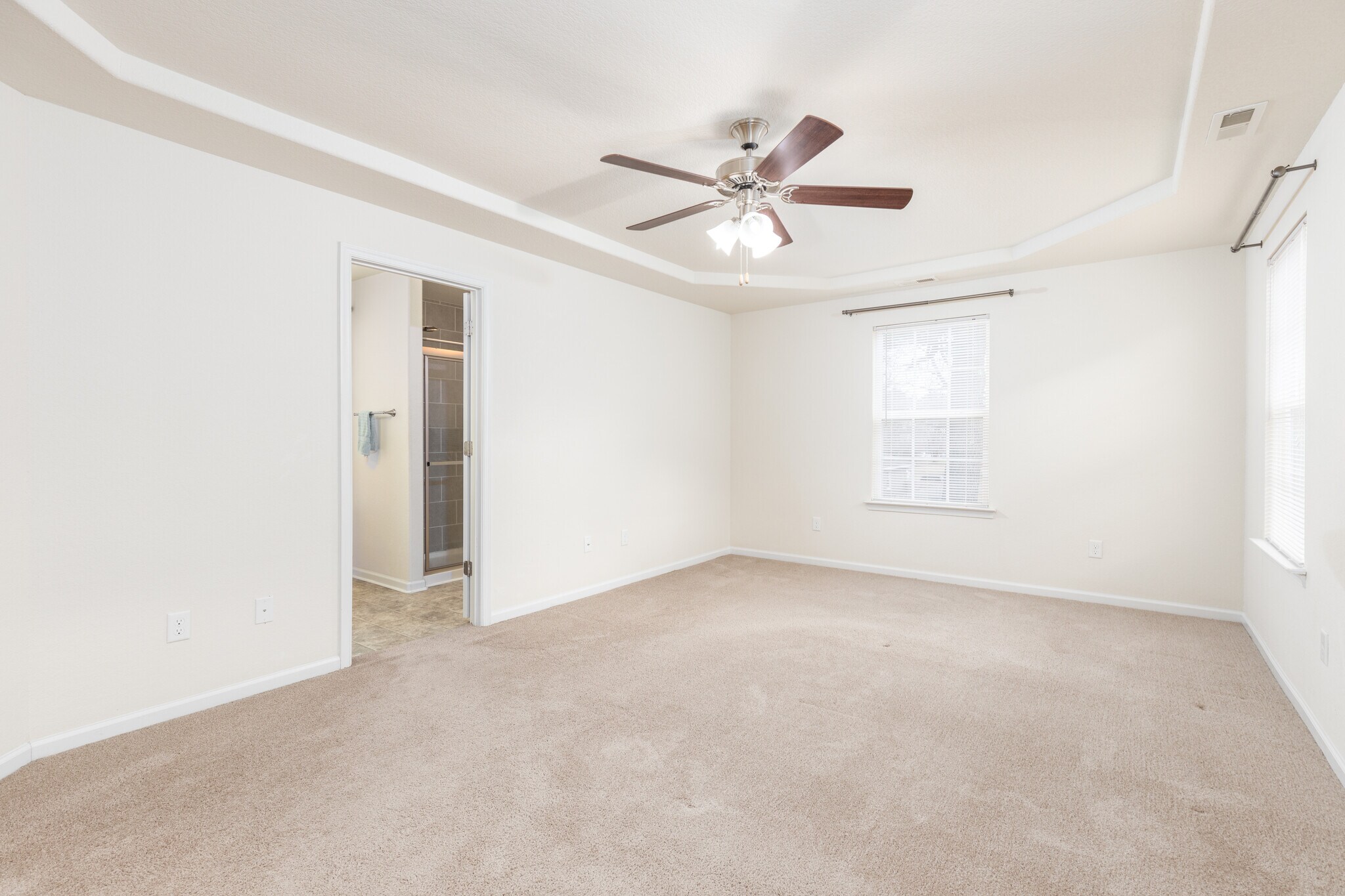 Master Bedroom - 132 S Thalia Rd