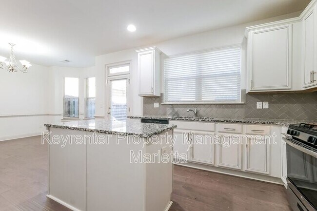 Building Photo - 1973 Brightleaf Way