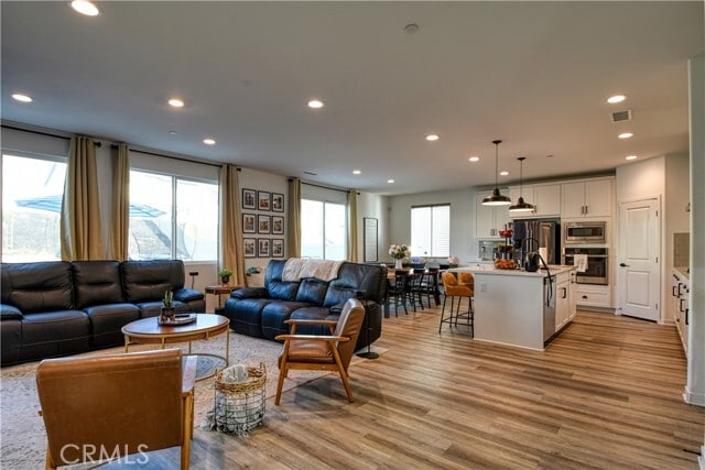 Building Photo - 14144 Versilla Dr