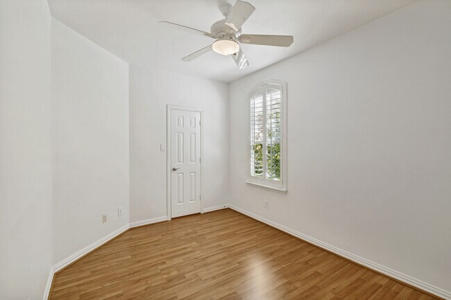 Building Photo - 4309 Tomberra Way