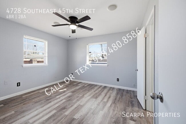 Building Photo - 4728 SE 45th St