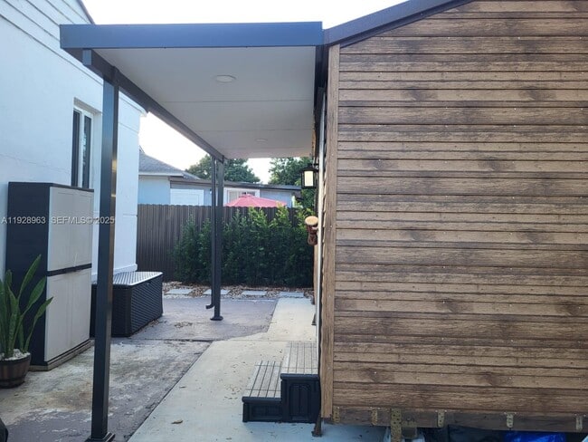 Building Photo - 2137 NW 97th St