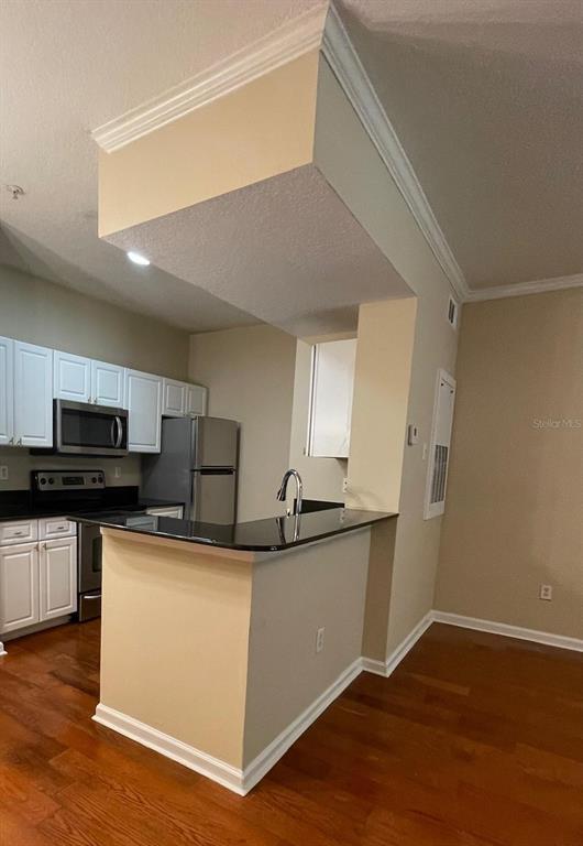 Building Photo - 14341 Fredricksburg Dr