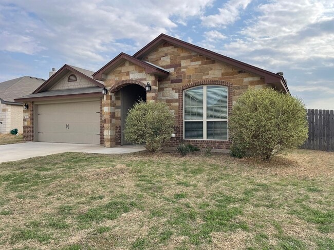 Building Photo - **NO PETS*** | Beautiful Single-Story 4 BR, 2.5 Bath | Covered Patio | Close to Fort Cavazos