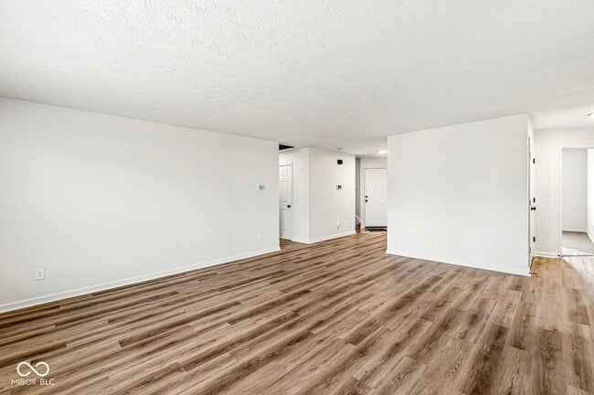Building Photo - 2747 Foxbriar Pl