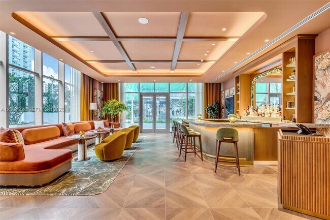 Building Photo - 77 SE 5th St