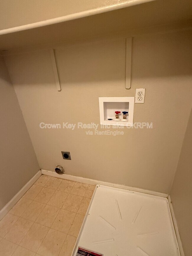 Building Photo - 4552 Morning Brook Ln