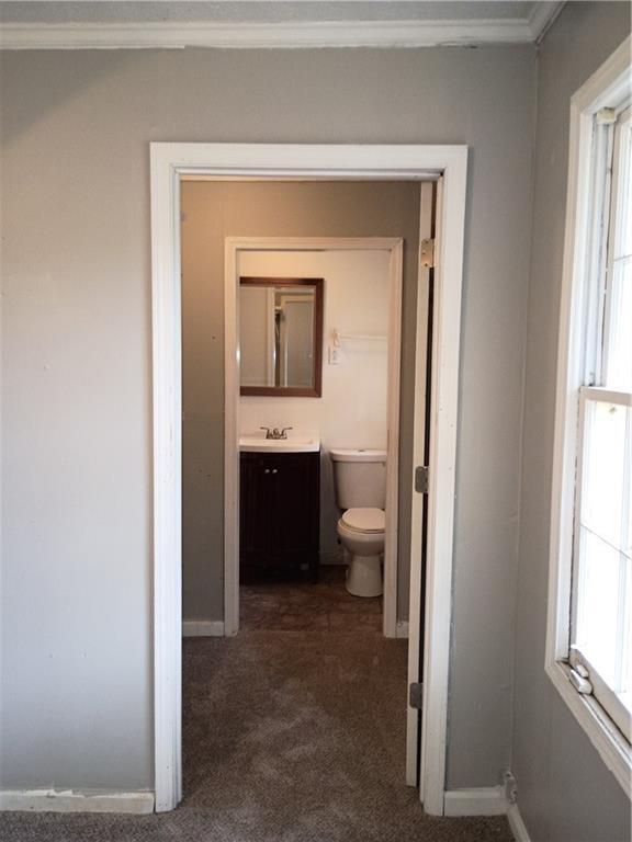 Building Photo - 8 Carver Rd