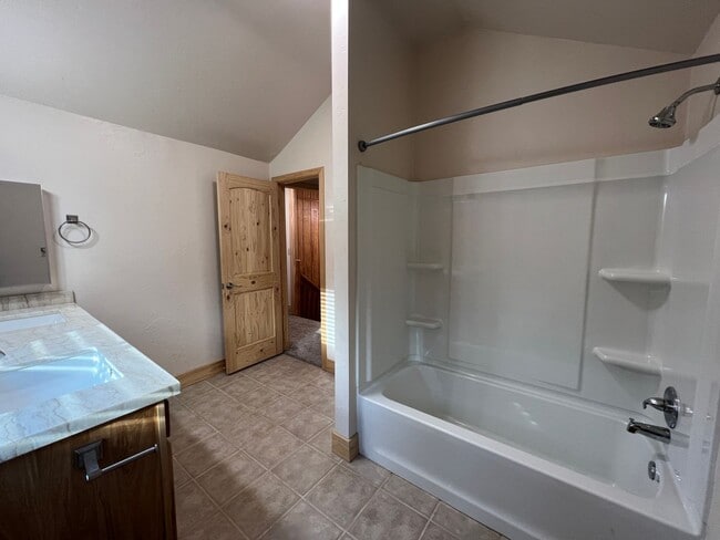 Building Photo - 2836 Timber Trail Loop