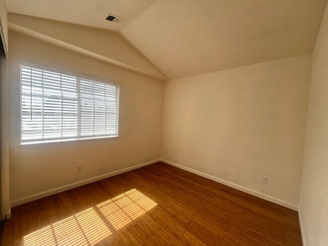 Building Photo - Beautiful 3-Bedroom Home for Rent – Prime ...