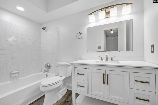 Building Photo - 101 Stuart Ln