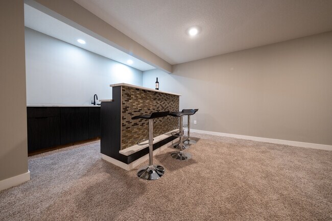 Building Photo - 8634 Platinum Cove
