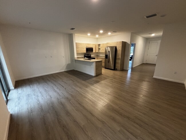 Building Photo - 1209 Southstation Pl