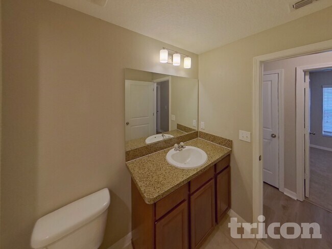 Building Photo - 10923 Rainbow Pyrite Dr