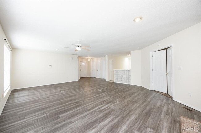 Building Photo - 425 Eagle Terrace Dr
