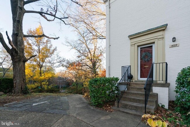 Building Photo - 1629 Fitzgerald Ln