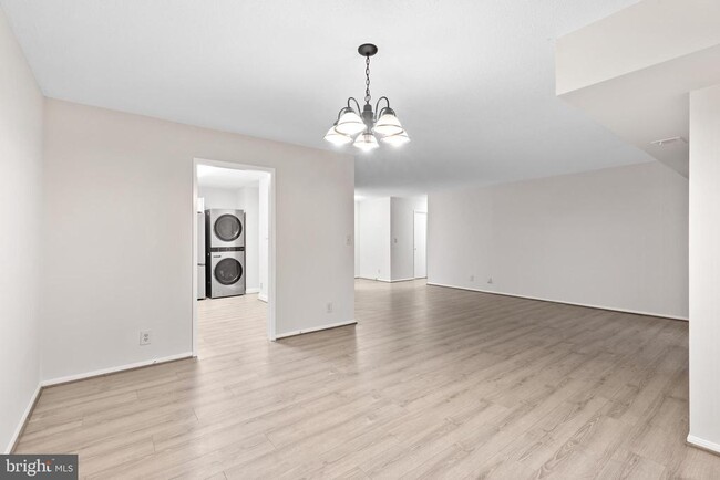 Building Photo - 8340 Greensboro Dr