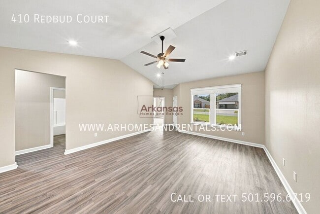 Building Photo - 410 Redbud Ct