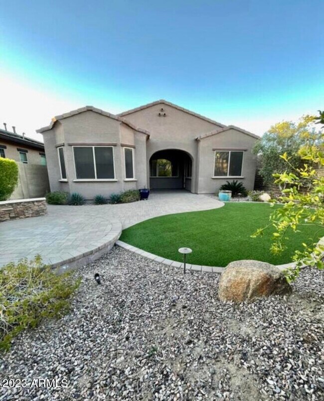 Building Photo - 13728 W Creosote Dr