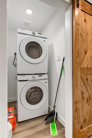 Building Photo - 1313 Hunt St