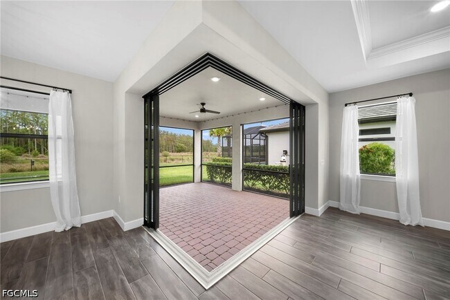 Building Photo - 20112 KIngmont Dr