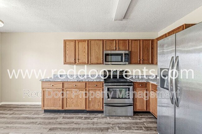 Building Photo - 7941 States Bend Dr