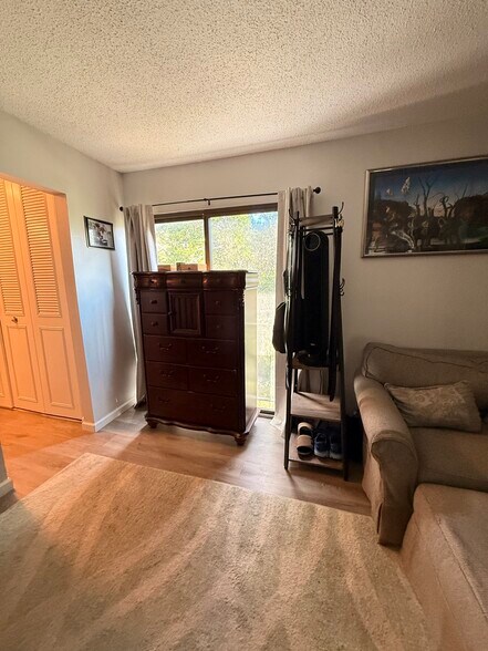 Building Photo - 40 Sheoah Blvd