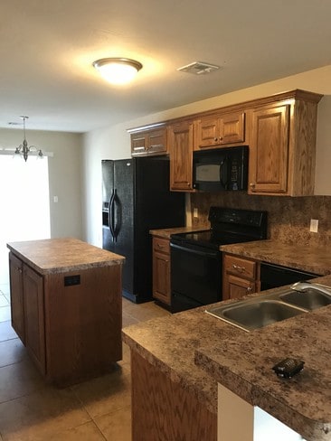 Building Photo - Washington Apartments
