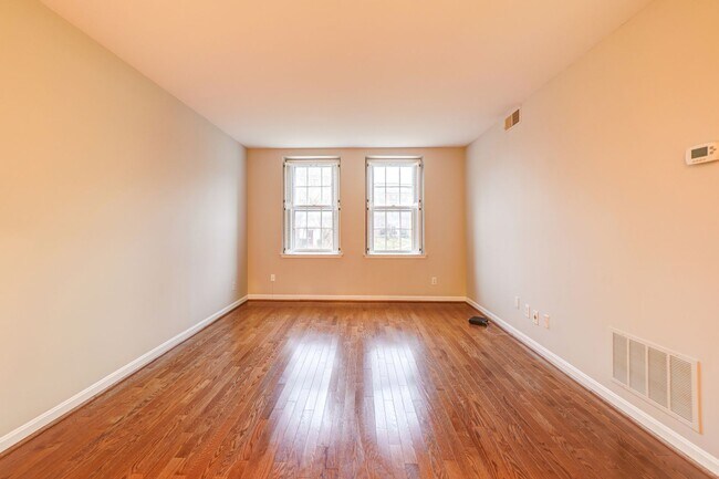 Building Photo - 3855 Rodman St NW