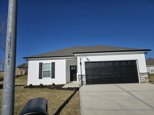 Building Photo - 12219 N Rhode Ct