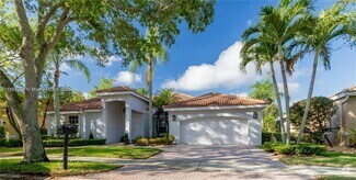 Building Photo - 2883 Oakbrook Dr
