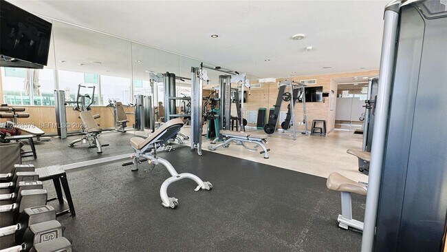 Building Photo - 400 Sunny Isles Blvd