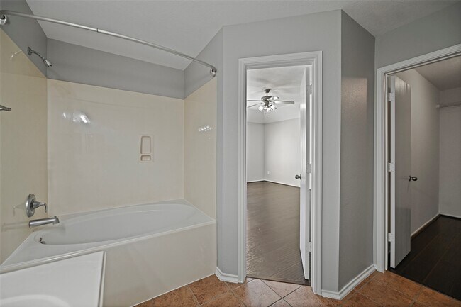 Building Photo - 7027 Durango Creek Ln