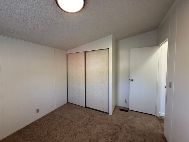 Building Photo - Welcome to Buxton Place – A Hidden Gem in Troutdale Offering Comfortable Homes, a Strong Sense of...