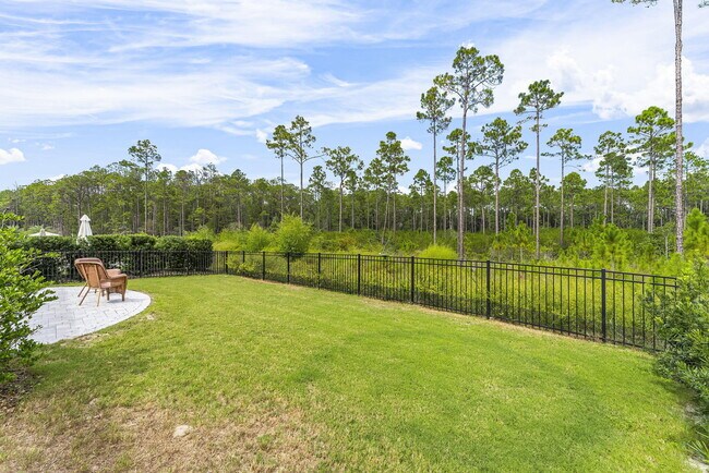 Building Photo - 119 Anastasia Cir