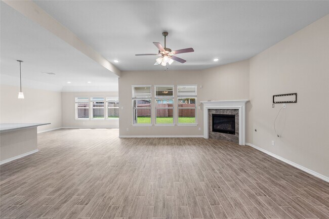 Building Photo - 25119 Sundance Park Ln