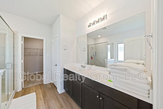 Building Photo - 6735 Shiraz Wy