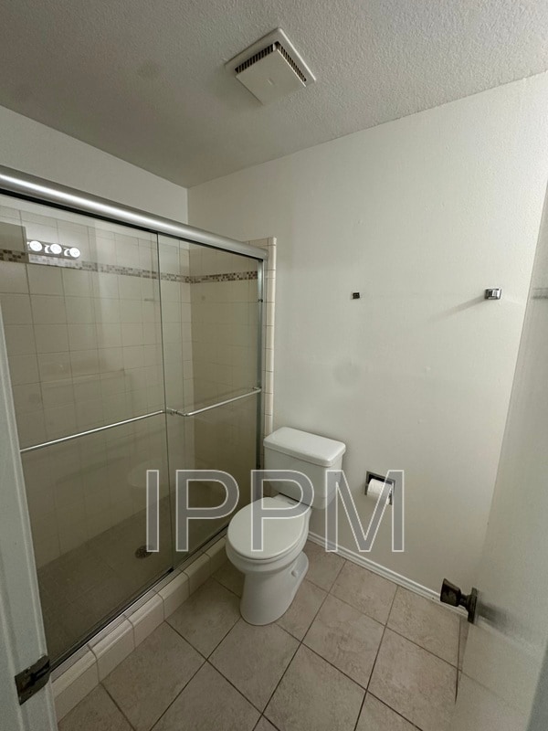 Building Photo - 5408 Guava Dr
