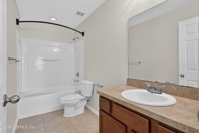 Building Photo - 263 Gilmore Ln