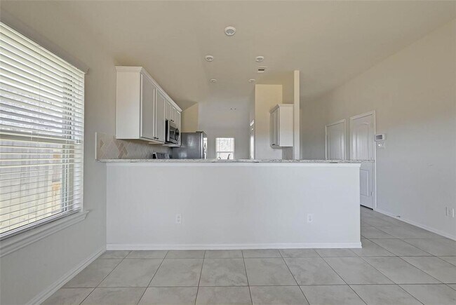Building Photo - 20323 Creekdale Bend Dr