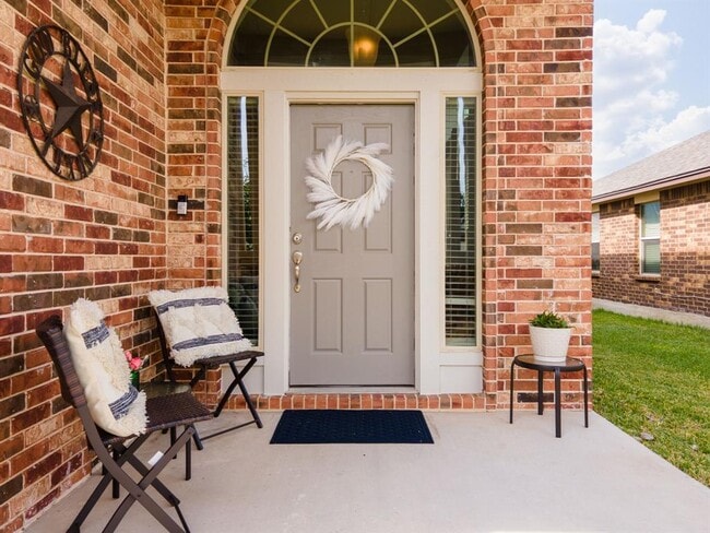 Building Photo - 6506 Ambrose Cir