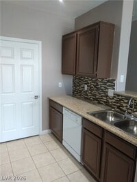 Building Photo - 7115 S Durango Dr