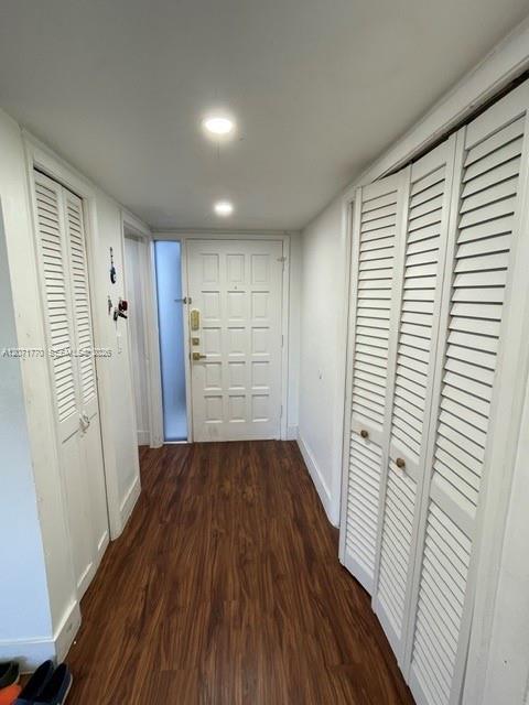Building Photo - 6010 S Falls Cir Dr