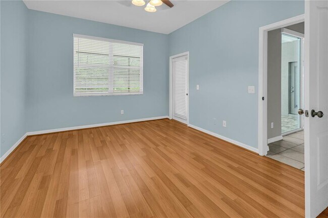 Building Photo - 721 Stonecrest Dr